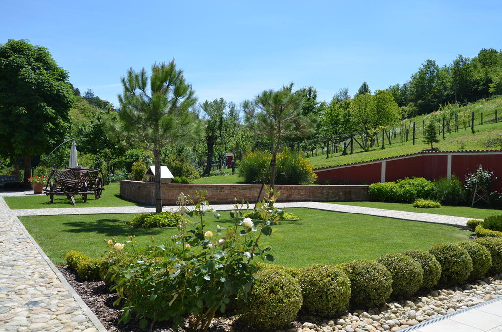 Cascina Castagneto Ξενοδοχείο CastellʼAlfero Εξωτερικό φωτογραφία