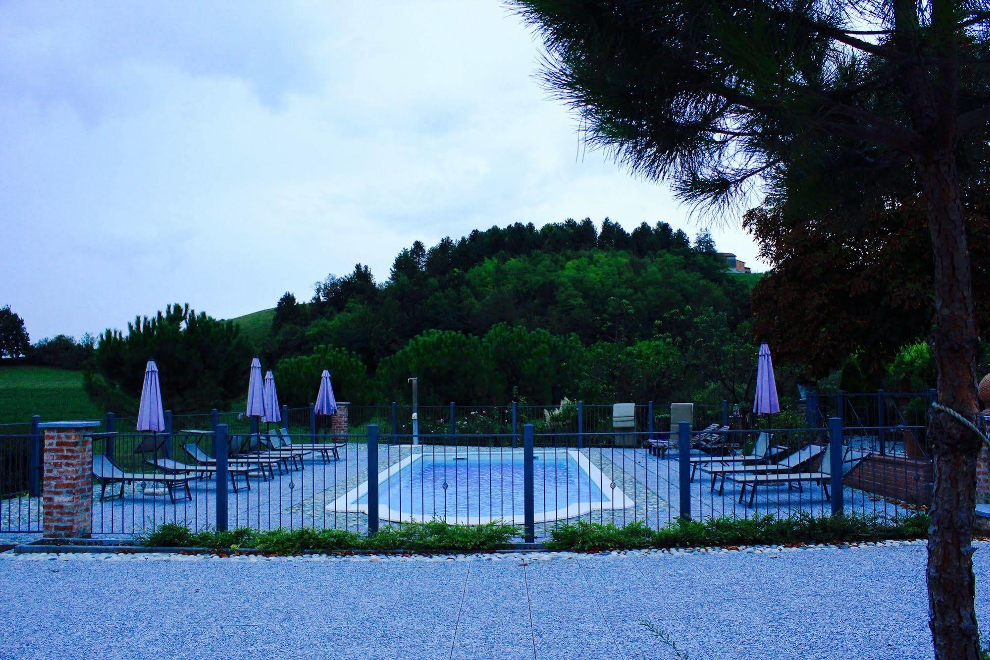 Cascina Castagneto Ξενοδοχείο CastellʼAlfero Εξωτερικό φωτογραφία