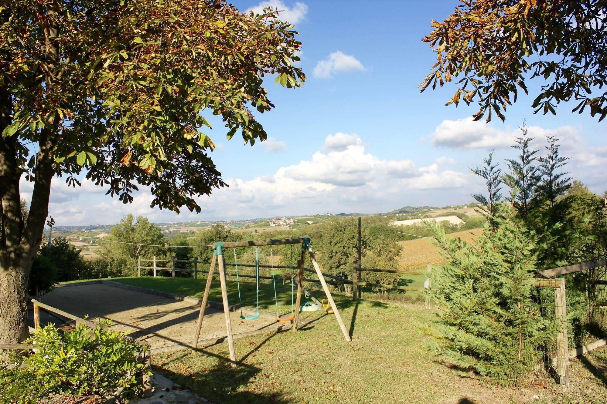 Cascina Castagneto Ξενοδοχείο CastellʼAlfero Εξωτερικό φωτογραφία